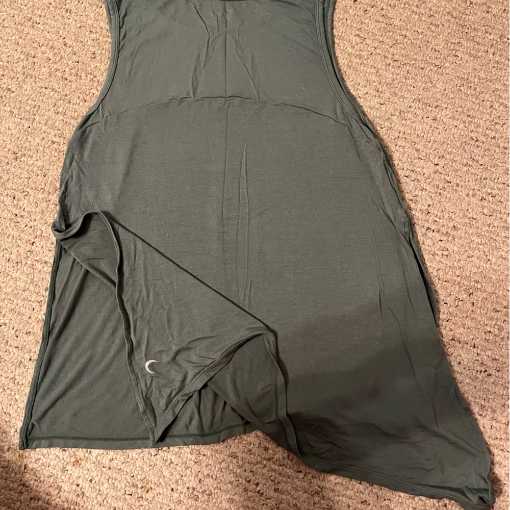 Zyia Green Asymmetrical Tank Top
